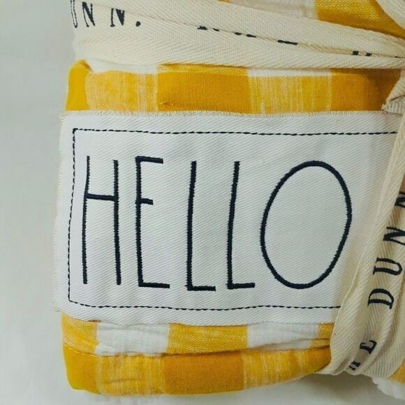 RAE DUNN ‘HELLO FALL’ Sherpa Throw Blanket. - Picture 3 of 8